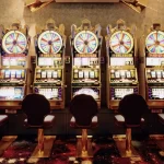 How do I know if an online casino is mobile-friendly?